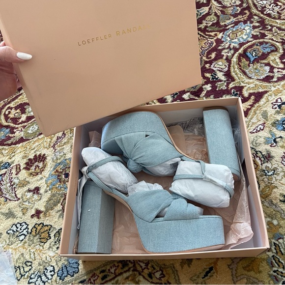 Loeffler Randall Knot Platform Heels - Picture 3 of 13